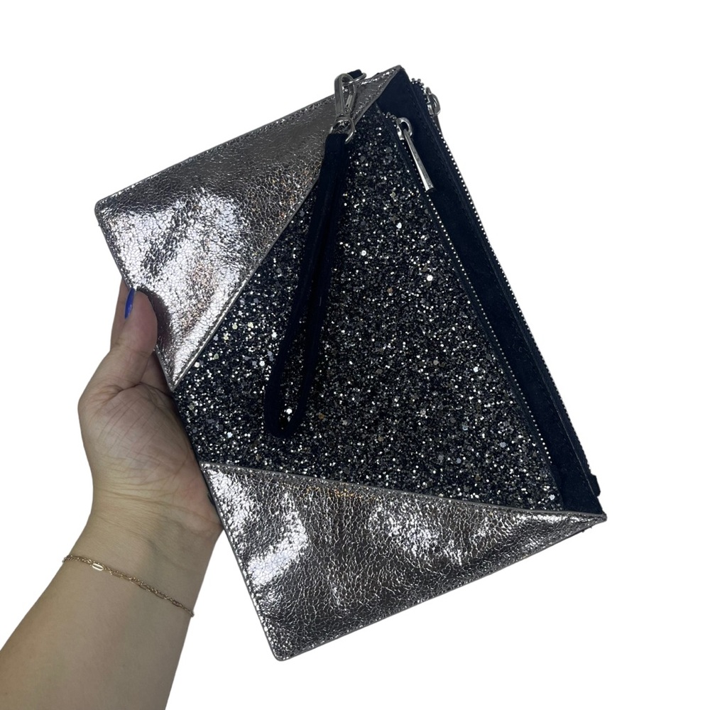 Express Night Out Sparkle Wristlet Clutch Glam Black Gray Metallic Silver